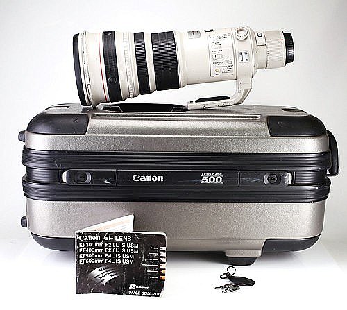 Canon EF 500mm f/4L IS USM   �� 2 �� ��� ������ ����.